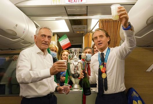 (Photo by Claudio Villa/Getty Images) (Photo by Claudio Villa/Getty Images)