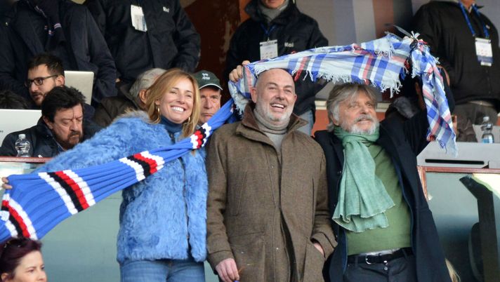 GENOA, GE - JANUARY 21: Edoardo Garrone, old President of Sampdoria, with his wife Anna Pettene (L) and the actual Sampdoria President Massimo Ferrero (R) during the serie A match between UC Sampdoria and ACF Fiorentina at Stadio Luigi Ferraris on January 21, 2018 in Genoa, Italy. (Photo by Paolo Rattini/Getty Images) GENOA, GE - JANUARY 21: Edoardo Garrone, old President of Sampdoria, with his wife Anna Pettene (L) and the actual Sampdoria President Massimo Ferrero (R) during the serie A match between UC Sampdoria and ACF Fiorentina at Stadio Luigi Ferraris on January 21, 2018 in Genoa, Italy. (Photo by Paolo Rattini/Getty Images)