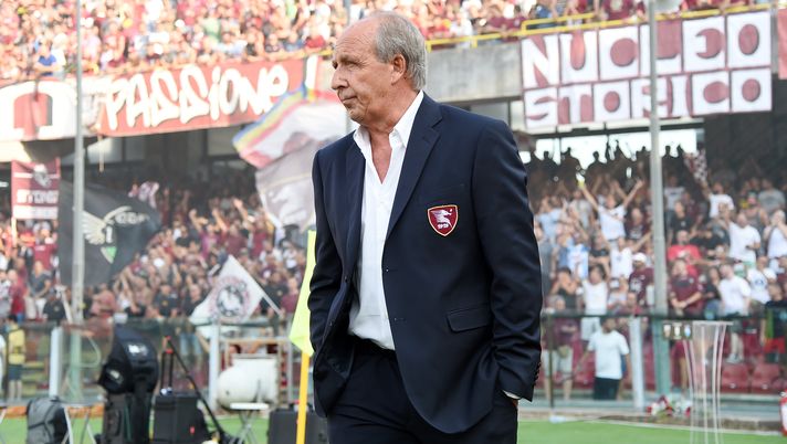 SALERNO, ITALY - AUGUST 24: Gian Piero Ventura coach of US Salernitana before the Serie B match between Salernitana and Pescara Calcio at Stadio Arechi on August 24, 2019 in Salerno, Italy. (Photo by Francesco Pecoraro/Getty Images) SALERNO, ITALY - AUGUST 24: Gian Piero Ventura coach of US Salernitana before the Serie B match between Salernitana and Pescara Calcio at Stadio Arechi on August 24, 2019 in Salerno, Italy. (Photo by Francesco Pecoraro/Getty Images)