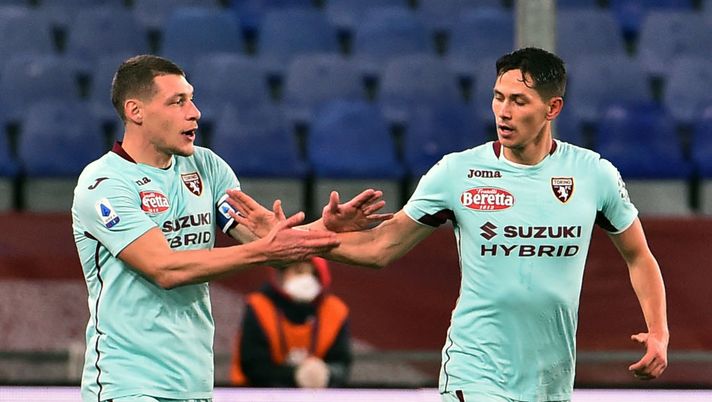 GENOA, ITALY - NOVEMBER 04: Sasa Lukic and Andrea Belotti of Torino FC celebrates after first score during the Serie A match between Genoa CFC and Torino FC at Stadio Luigi Ferraris on November 4, 2020 in Genoa, Italy. (Photo by Paolo Rattini/Getty Images) 