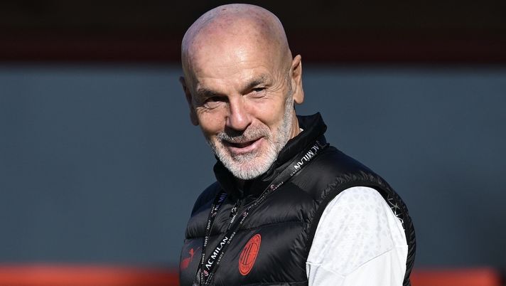 Stefano Pioli AC Milan allenamento Milanello