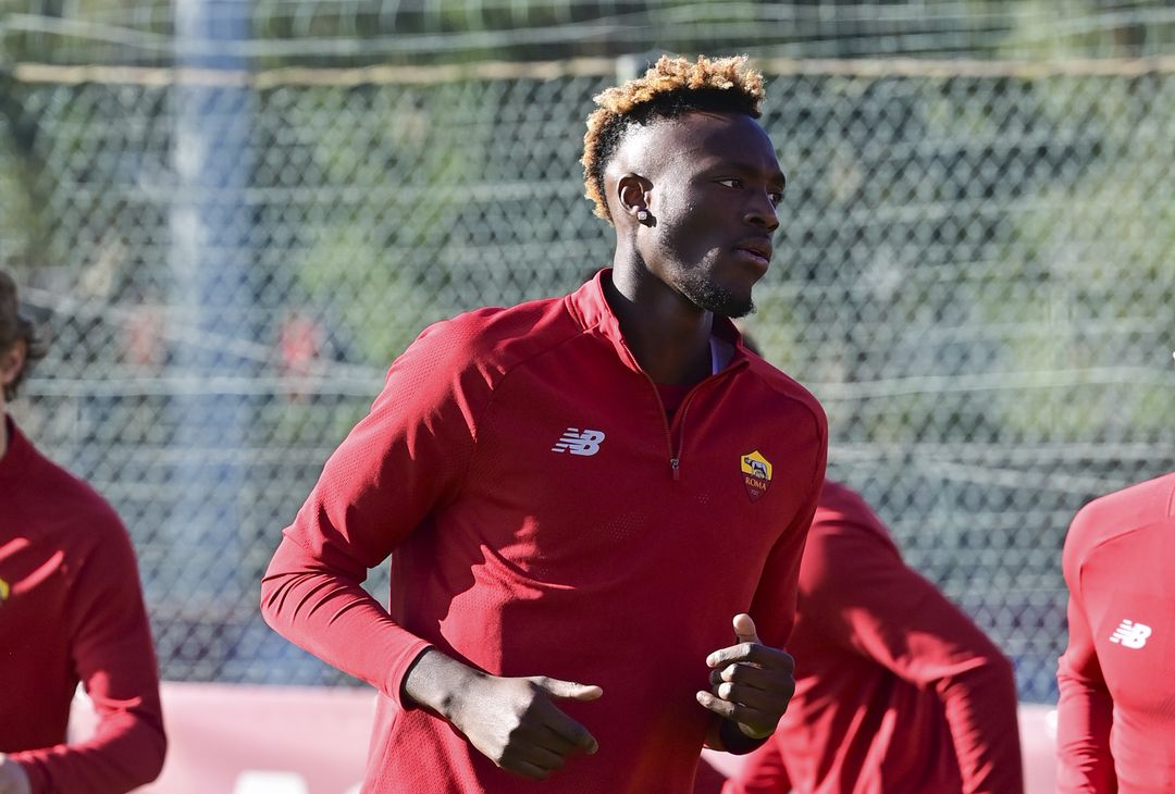 Trigoria: El Shaarawy sorride, Abraham concentrato – FOTO GALLERY - immagine 11