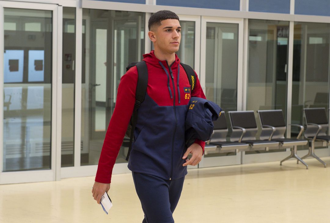 Roma in partenza per la Finlandia: domani la sfida con l’Helsinki – FOTO GALLERY - immagine 11