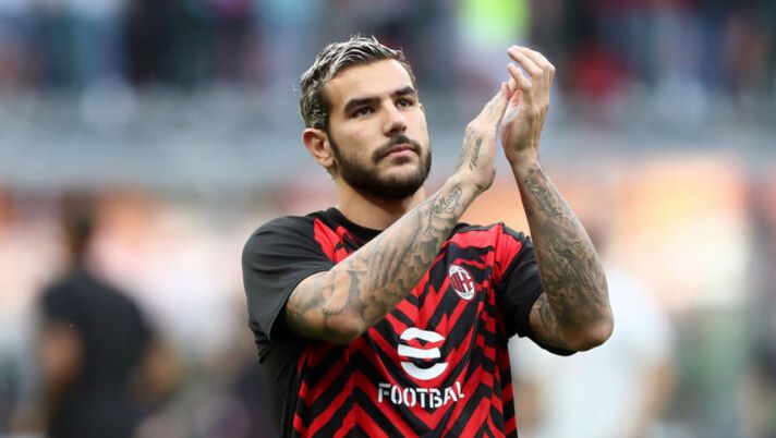 Giroud c’è, la decisione sul ruolo di Theo: la probabile formazione del Milan a Udine - immagine 1