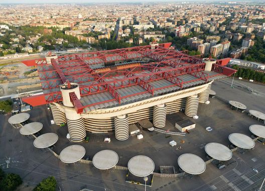 Nuovo San Siro, il piano del Comune da 300 mln: quarto anello, 70.000 posti. E intorno…- immagine 3