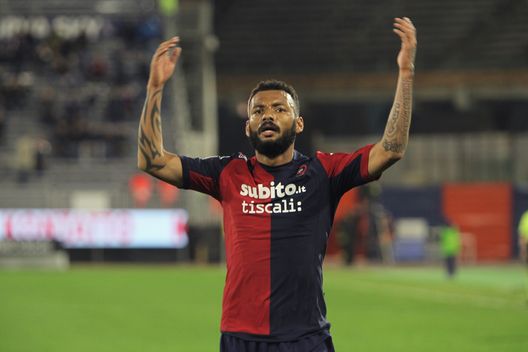 CAGLIARI, ITALY - MARCH 14: Joao Pedro of Cagliari celebrates the goal of 1-0 during the Serie A match between Cagliari Calcio and Empoli FC at Stadio Sant'Elia on March 14, 2015 in Cagliari, Italy. (Photo by Enrico Locci/Getty Images) CAGLIARI, ITALY - MARCH 14: Joao Pedro of Cagliari celebrates the goal of 1-0 during the Serie A match between Cagliari Calcio and Empoli FC at Stadio Sant'Elia on March 14, 2015 in Cagliari, Italy. (Photo by Enrico Locci/Getty Images)