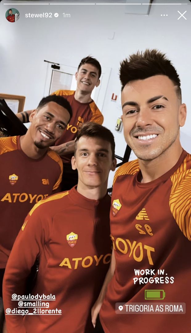 El Shaarawy “work in progress”: a Trigoria lo scatto con Dybala, Llorente e Smalling- immagine 2