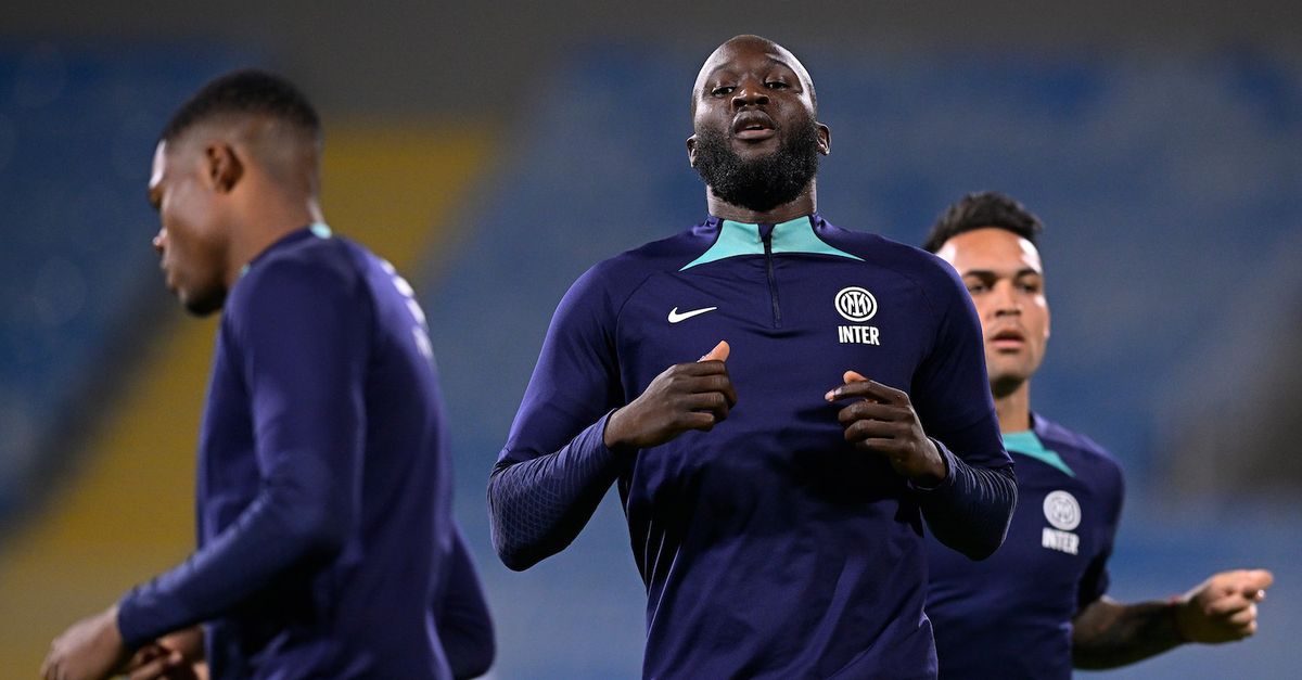 Inter, Lukaku ”ser” bänken med Milan: ”Han anförtrodde sina nära honom att …”