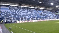 Gigantesca coreografia Duisburg: per i 120 anni e per il derby con il Rot Weiss Essen