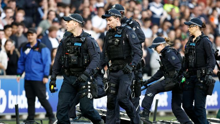 Melbourne, forte multa: il derby si rigioca, in caso di altri incidenti 10 punti di penalizzazione - immagine 1