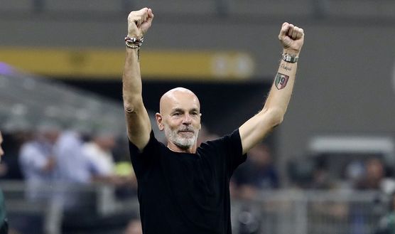 Stefano Pioli (allenatore AC Milan) esulta per il 2-0 di Milan-Juventus (Serie A 2022-2023) | News (Getty Images)