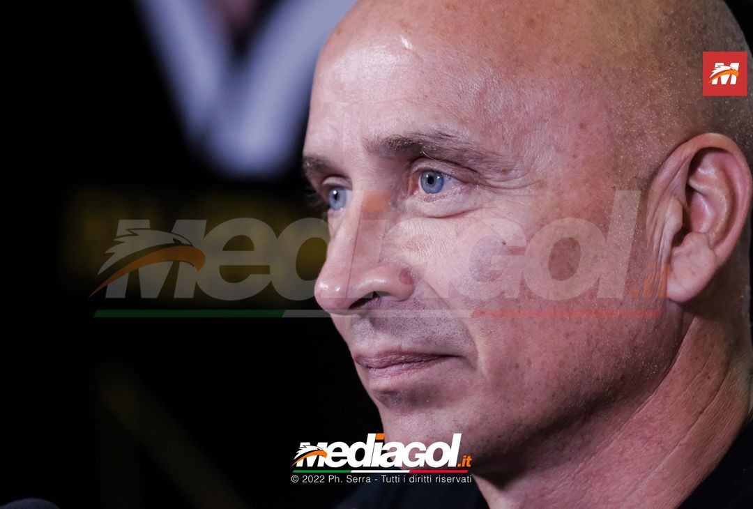 FOTO PALERMO, verso il Parma: Eugenio Corini in conferenza stampa (Gallery) - immagine 26