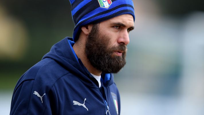 FLORENCE, ITALY - NOVEMBER 15:  Salvatore Sirigu looks on prior to the Italy training session at Coverciano on November 15, 2015 in Florence, Italy.  (Photo by Claudio Villa/Getty Images) 