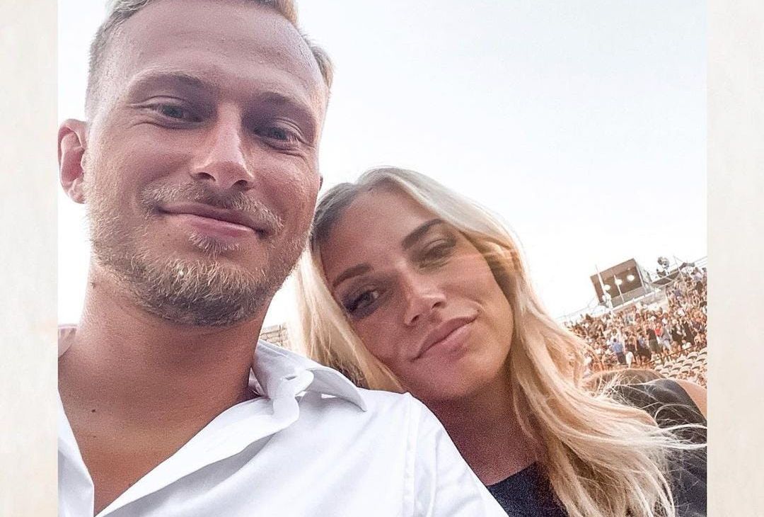 Wags viola: Barak e la sua Nikola, Natale in dolce attesa. Che FOTO! - immagine 9