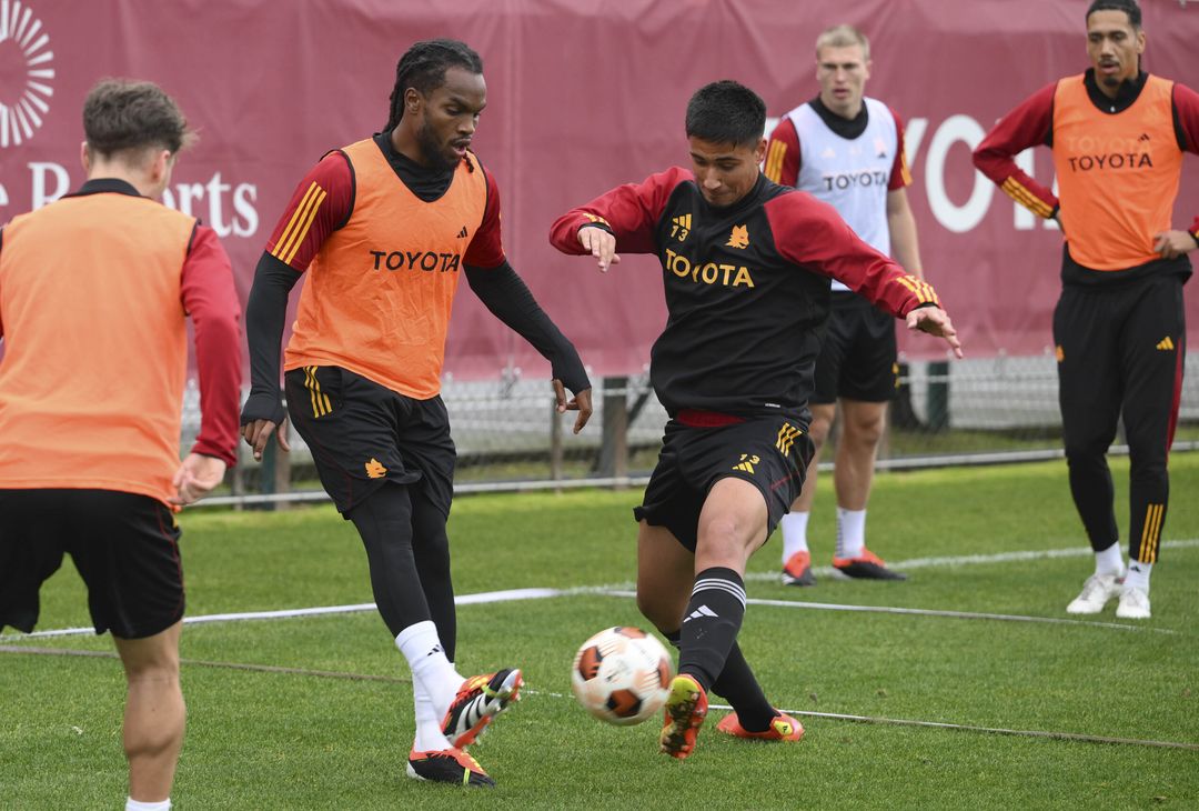 Roma in campo dopo il ko contro l’Inter: nel mirino c’è il Feyenoord – FOTOGALLERY - immagine 26