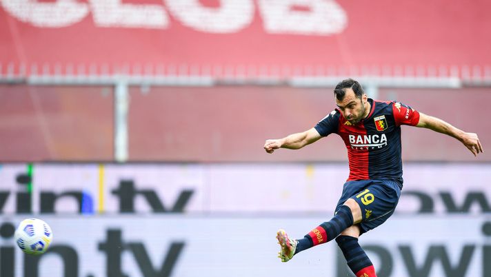 Due assenze per squalifica, Pandev e Perin da valutare: i cambi già pronti nel Genoa - immagine 1