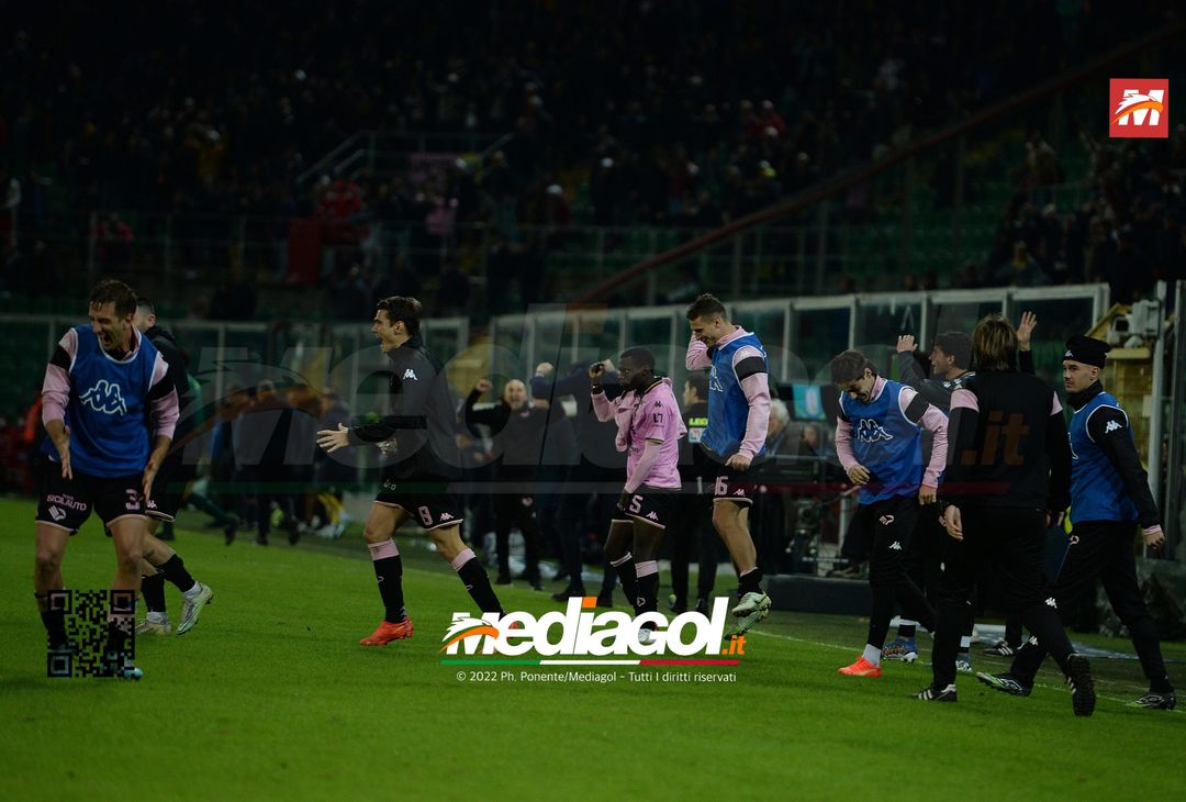 FOTO Palermo-Cagliari 2-1, 18ª giornata Serie B 2022-2023 (Gallery) - immagine 12