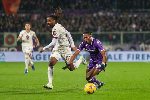 Amoruso: “Milan? Troppi alti e bassi. Conference? Strada spianata verso la finale”- immagine 2