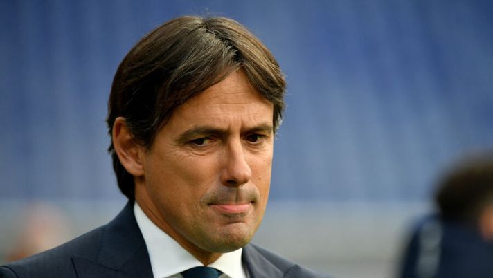GENOA, ITALY - OCTOBER 17: SS Lazio head coach Simone Inzaghi reacts during the Serie A match between UC Sampdoria and SS Lazio at Stadio Luigi Ferraris on October 17, 2020 in Genoa, Italy. (Photo by Marco Rosi - SS Lazio/Getty Images) La Lazio ufficializza l’addio di Inzaghi: va all’Inter! Ma nel comunicato non lo nominano - immagine 1