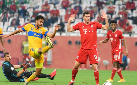 DOHA, QATAR - FEBRUARY 11: Benjamin Pavard of Bayern Muenchen scores his team's first goal during the finale FIFA Club World Cup Qatar 2020 match between FC Bayern Muenchen and Tigres UANL on February 11, 2021 in Doha, Qatar. (Photo by Gaston Szerman/DeFodi Images/Getty Images) DOHA, QATAR - FEBRUARY 11: Benjamin Pavard of Bayern Muenchen scores his team's first goal during the finale FIFA Club World Cup Qatar 2020 match between FC Bayern Muenchen and Tigres UANL on February 11, 2021 in Doha, Qatar. (Photo by Gaston Szerman/DeFodi Images/Getty Images)