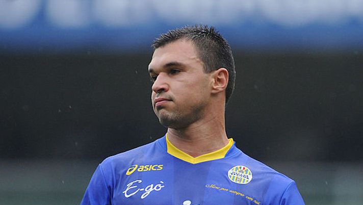 during the Serie B match between Hellas Verona FC and Virtus Lanciano at Stadio Marc'Antonio Bentegodi on October 27, 2012 in Verona, Italy. Bojinov: “So che Lukic vuole la Roma. E vi dico già che Radonjic andrà in una big” - immagine 1