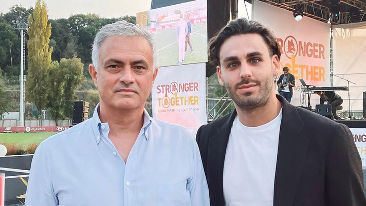 mourinho urso festa roma