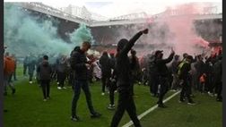 Protesta tifosi Manchester Utd, Schmeichel si oppone: “Idioti e bulli”