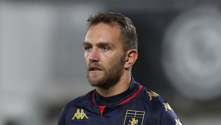 LA SPEZIA, ITALY - DECEMBER 23: Domenico Criscito of Genoa CFC looks on during the Serie A match between Spezia Calcio and Genoa CFC at Stadio Alberto Picco on December 23, 2020 in La Spezia, Italy. (Photo by Gabriele Maltinti/Getty Images) LA SPEZIA, ITALY - DECEMBER 23: Domenico Criscito of Genoa CFC looks on during the Serie A match between Spezia Calcio and Genoa CFC at Stadio Alberto Picco on December 23, 2020 in La Spezia, Italy. (Photo by Gabriele Maltinti/Getty Images)