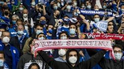 Più fumogeni che pullman, Oviedo fibrilla per il derby finito in parità