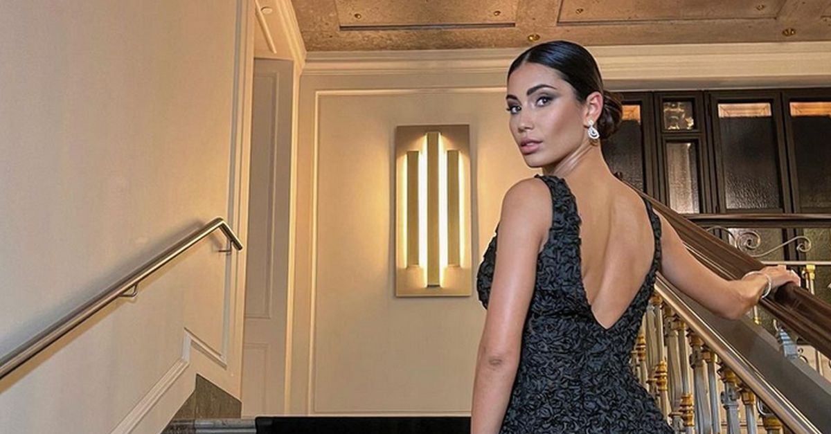 Federica Nargi, eleganza e lato B da urlo all’ultimo evento a Milano