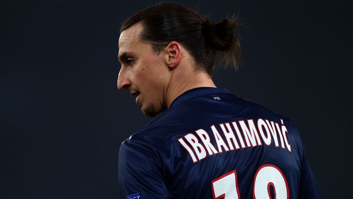 Zlatan Ibrahimovic con la maglia numero 18 del PSG (credits: GETTY Images) 