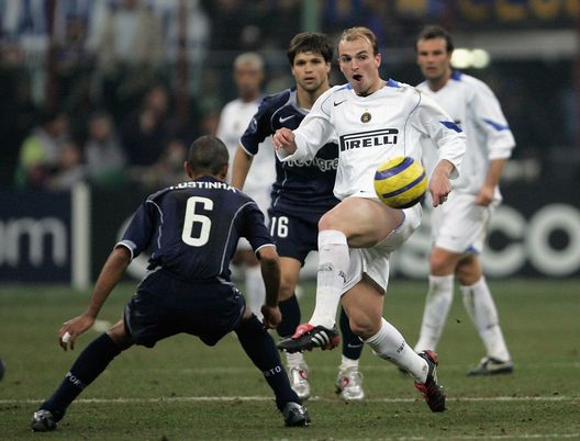 Porto-Inter 2005, Cech: “Ho marcato Figo, era più facile fare lo spazzino. A mia moglie…”- immagine 3