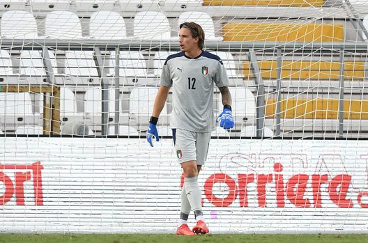 (Photo by Alessandro Sabattini/Getty Images) Carnesecchi, l’infortunio frena le interessate: anche la Lazio riflette- immagine 2