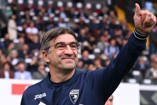 UDINE, ITALY - OCTOBER 23: Ivan Juric head coach of Torino FC gestures during the Serie A match between Udinese Calcio and Torino FC at Dacia Arena on October 23, 2022 in Udine, . (Photo by Alessandro Sabattini/Getty Images)