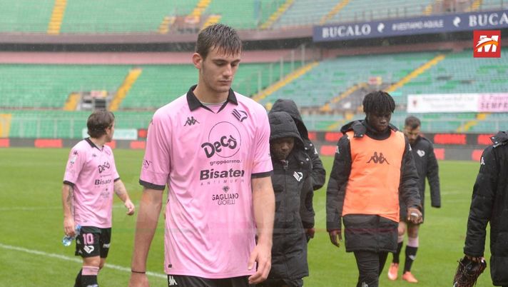 Calciomercato Palermo, il punto tra entrate e uscite: da Santana e Lucca a Fella 