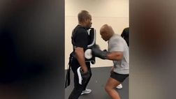 VIDEO / A 57 anni Mike Tyson fa ancora paura