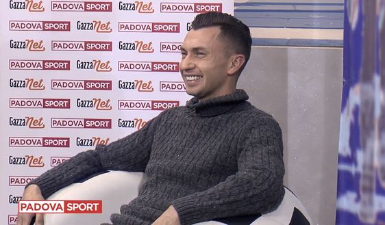 Amedeo Benedetti nei nostri studi durante una recente trasmissione Pordenone, nasce una super difesa: dopo Ajeti, ecco Benedetti dal Cittadella- immagine 2