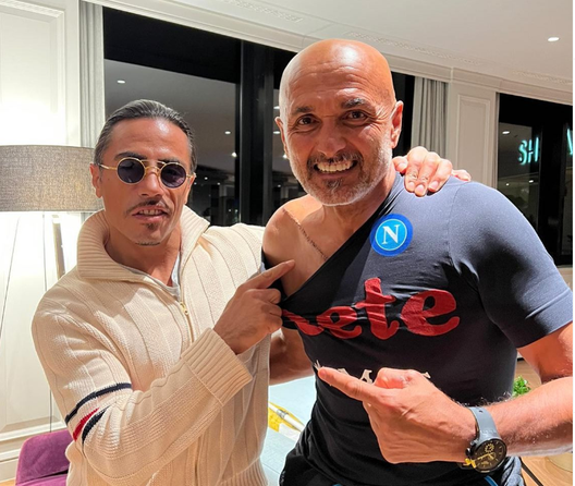 Spalletti e il talismano Salt Bae: “Grazie per l’amicizia, ti aspettiamo a Napoli”- immagine 2