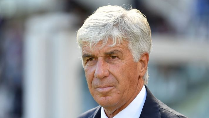 TURIN, ITALY - SEPTEMBER 26:  Atalanta BC head coach Gian Piero Gasperini looks on during the Serie A match between Torino FC and Atalanta BC at Stadio Olimpico di Torino on September 26, 2020 in Turin, Italy.  (Photo by Valerio Pennicino/Getty Images) 