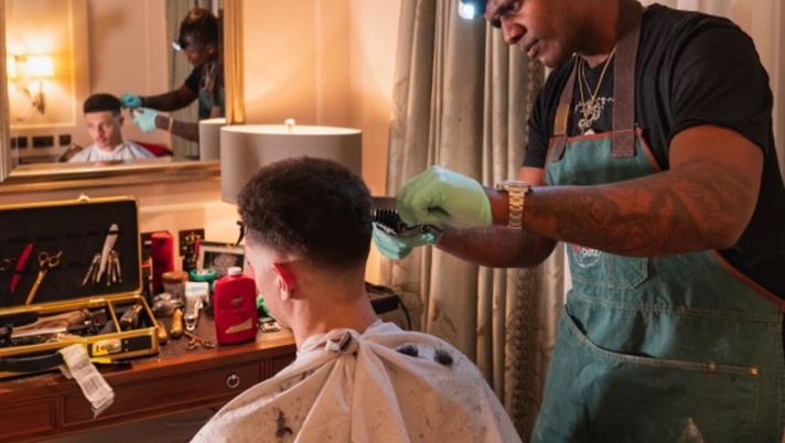 Prima barba e capelli in ritiro, poi 0-2 contro l'Eintracht, ahi Lipsia... Prima barba e capelli in ritiro, poi 0-2 contro l'Eintracht, ahi Lipsia...