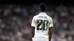 Esultanza Vinicius, Pelè lo difende: “C’è ancora razzismo”