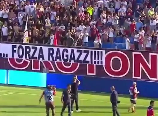 Maxi Lopez sotto i 30 gradi dello Scida di Crotone L’arbitro e i sospetti dei tifosi: anche la designazione di Giordano agita il derby calabrese- immagine 2
