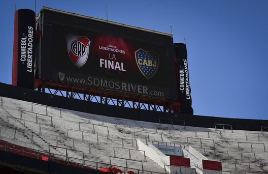 BUENOS AIRES, ARGENTINA - NOVEMBER 25: General view of Monumental Stadium prior the second leg of the final of Copa CONMEBOL Libertadores 2018 between River Plate and Boca Juniors at Estadio Monumental Antonio Vespucio Liberti on November 25, 2018 in Buenos Aires, Argentina. The match was postponed again today due to the attacks suffered by players of Boca Juniors on their arrival to the stadium yesterday. (Photo by Marcelo Endelli/Getty Images) BUENOS AIRES, ARGENTINA - NOVEMBER 25: General view of Monumental Stadium prior the second leg of the final of Copa CONMEBOL Libertadores 2018 between River Plate and Boca Juniors at Estadio Monumental Antonio Vespucio Liberti on November 25, 2018 in Buenos Aires, Argentina. The match was postponed again today due to the attacks suffered by players of Boca Juniors on their arrival to the stadium yesterday. (Photo by Marcelo Endelli/Getty Images)