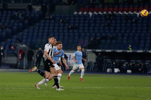 Immobile contro l'Udinese Immobile contro l'Udinese
