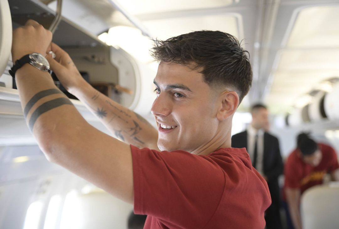 Roma, la partenza per Budapest: domani la finale di Europa League – FOTO GALLERY - immagine 12