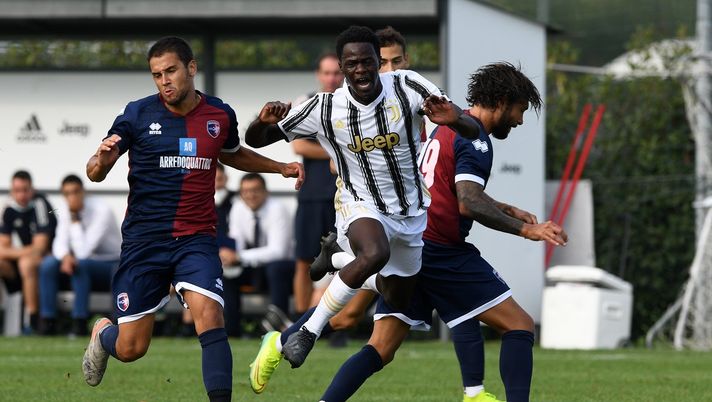 VINOVO, ITALY - SEPTEMBER 20: Naouir Ahamada of Juventus U23 challenged by Antonio D'Alena of Imolese (L) and Filippo Boccardi of Imolese (R) during the Friendly Match between Juventus U23 and Imolese at Juventus Center Vinovo on September 20, 2020 in Vinovo, Italy. (Photo by Juventus FC/Juventus FC via Getty Images) VINOVO, ITALY - SEPTEMBER 20: Naouir Ahamada of Juventus U23 challenged by Antonio D'Alena of Imolese (L) and Filippo Boccardi of Imolese (R) during the Friendly Match between Juventus U23 and Imolese at Juventus Center Vinovo on September 20, 2020 in Vinovo, Italy. (Photo by Juventus FC/Juventus FC via Getty Images)