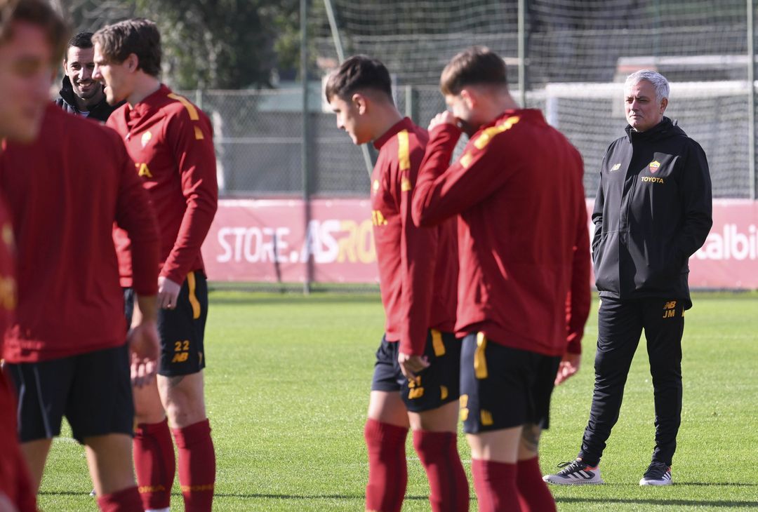 Roma, allenamento alla vigilia del match contro il Genoa – FOTO GALLERY - immagine 8