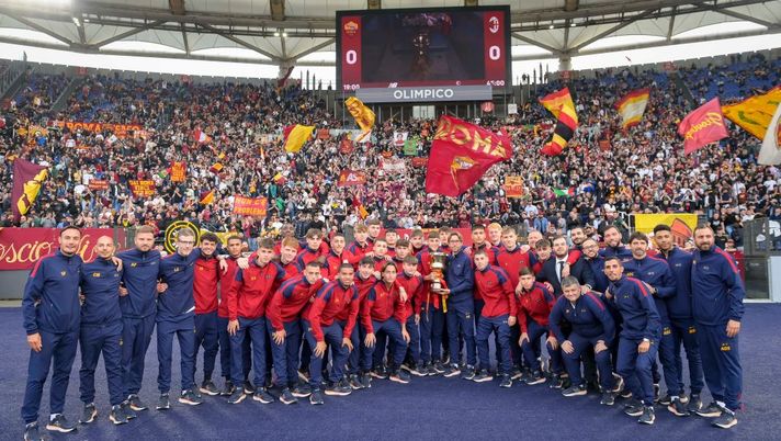 Roma-Milan, la Primavera festeggia la Coppa Italia: giro di campo all’Olimpico - immagine 1
