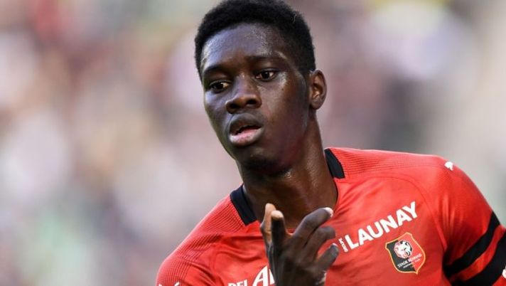 Ismaila Sarr, esterno offensivo del Rennes (credits: Football 365) 