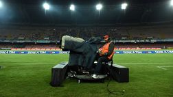Serie A, la Lega vuole oscurare il segnale a Sky per il finale della stagione